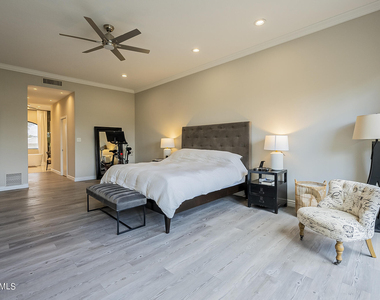 7878 E Gainey Ranch Road - Photo Thumbnail 22