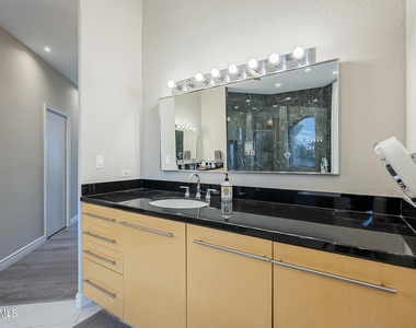 7878 E Gainey Ranch Road - Photo Thumbnail 26