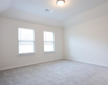 4012 Mockingbird Lane - Photo Thumbnail 19