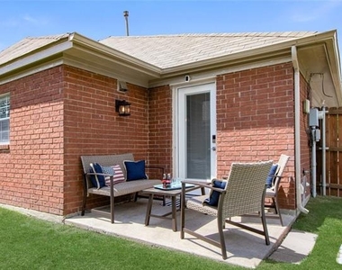 9724 Preston Vineyard Drive - Photo Thumbnail 37