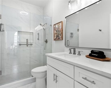 9724 Preston Vineyard Drive - Photo Thumbnail 28