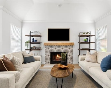 9724 Preston Vineyard Drive - Photo Thumbnail 3