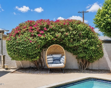 7934 E Loma Land Drive - Photo Thumbnail 17