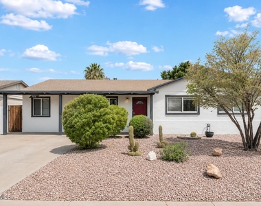 7934 E Loma Land Drive - Photo Thumbnail 19
