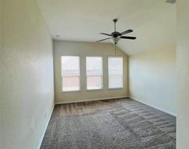16600 Spence Park Lane - Photo Thumbnail 8