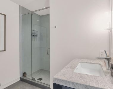 3801 N Goldwater Boulevard - Photo Thumbnail 25