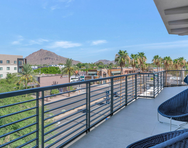 3801 N Goldwater Boulevard - Photo Thumbnail 2