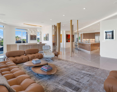 3801 N Goldwater Boulevard - Photo Thumbnail 11