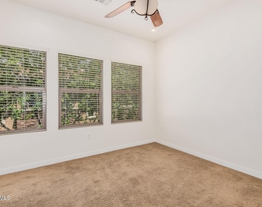 5550 N 16th Street - Photo Thumbnail 21