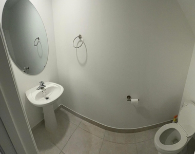 542 Sw 19th Terrace - Photo Thumbnail 5