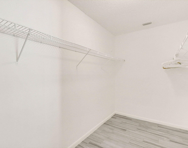 3824 Se Fairway E - Photo Thumbnail 41