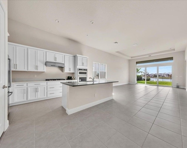 10161 Timber Creek Way - Photo Thumbnail 18