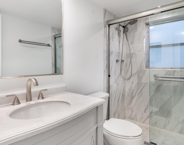 3000 N Palm Aire Drive - Photo Thumbnail 38