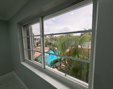 659 W Oakland Park Boulevard W - Photo Thumbnail 8