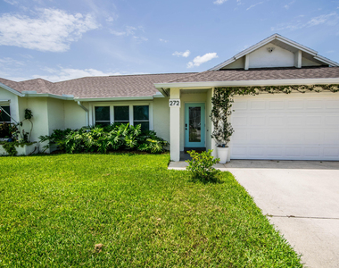 272 Sw Fairchild Avenue - Photo Thumbnail 1