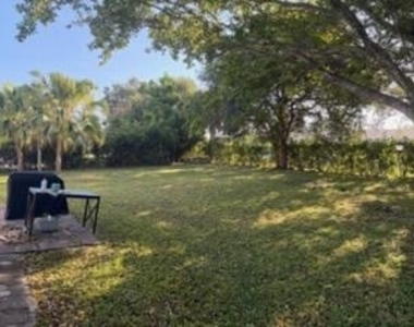 766 Sw Belmont Circle - Photo Thumbnail 6