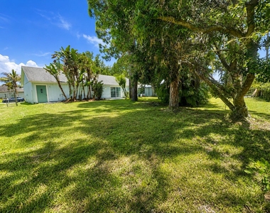 2822 Sw Giralda Street - Photo Thumbnail 23