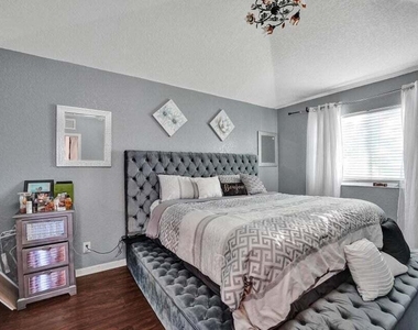 2336 Center Stone Lane - Photo Thumbnail 18