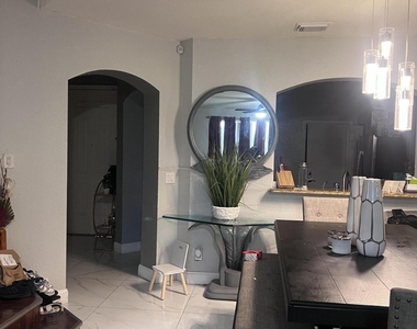 2336 Center Stone Lane - Photo Thumbnail 6