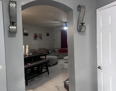 2336 Center Stone Lane - Photo Thumbnail 31