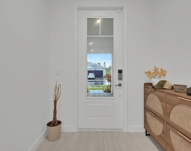 14391 Sw Skye Drive - Photo Thumbnail 5