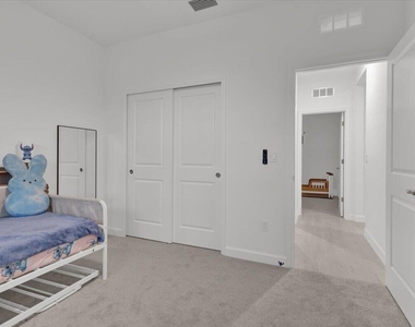 14391 Sw Skye Drive - Photo Thumbnail 21