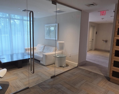 951 Brickell Avenue - Photo Thumbnail 30