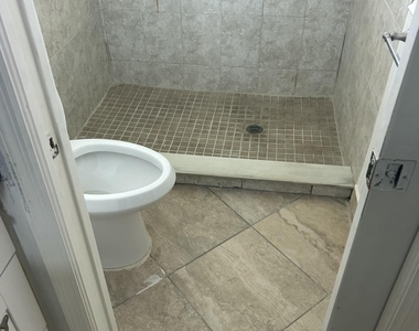 1019 Sw Aurelia Avenue - Photo Thumbnail 6