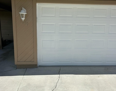 1019 Sw Aurelia Avenue - Photo Thumbnail 14