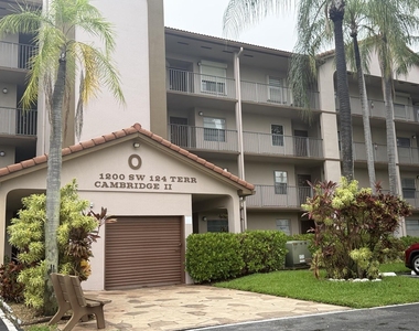1200 Sw 124th Terrace - Photo Thumbnail 1