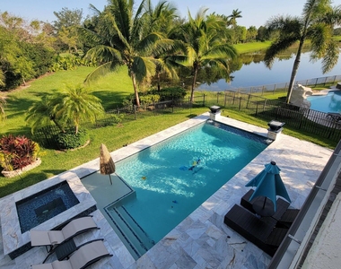 8216 Nw 105th Lane - Photo Thumbnail 11