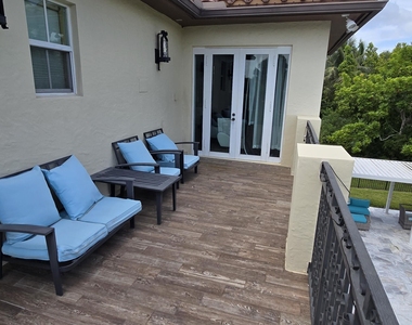 8216 Nw 105th Lane - Photo Thumbnail 56