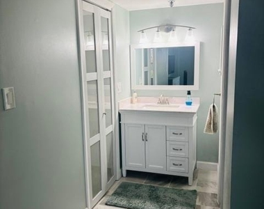 801 S Ocean Drive - Photo Thumbnail 17