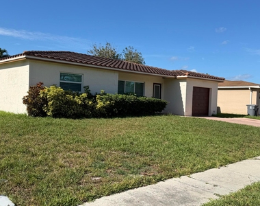 4733 Bison Street - Photo Thumbnail 1