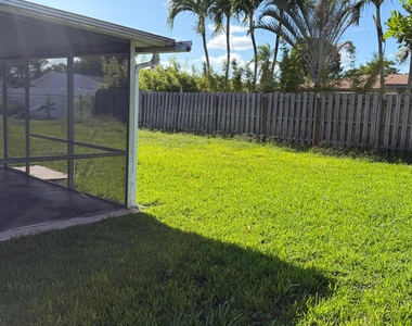 4733 Bison Street - Photo Thumbnail 2