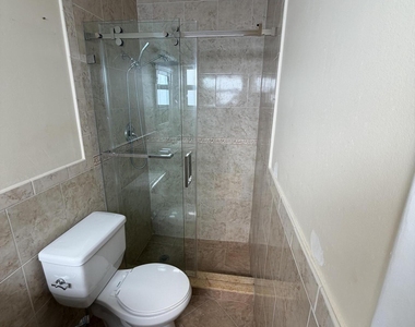 4733 Bison Street - Photo Thumbnail 9