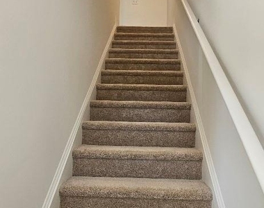 382 W Moore Avenue - Photo Thumbnail 9