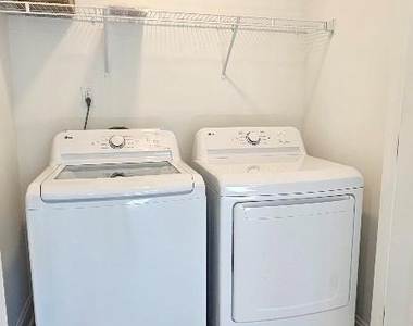 382 W Moore Avenue - Photo Thumbnail 22