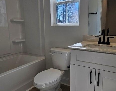 382 W Moore Avenue - Photo Thumbnail 20