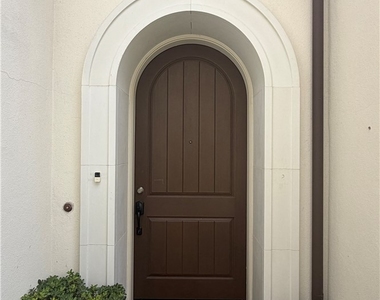 61 Dunmore - Photo Thumbnail 4