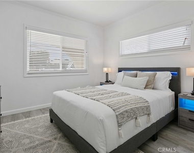 15059 Oro Grande Street - Photo Thumbnail 17