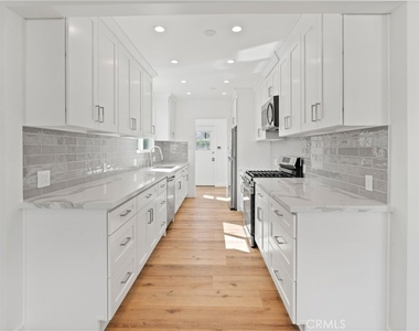 11414 Francis - Photo Thumbnail 7
