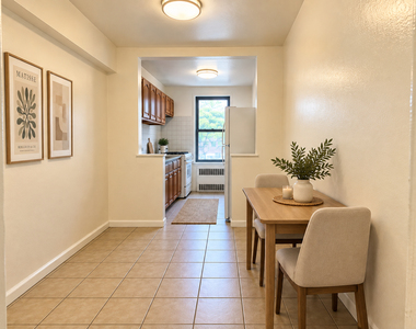 647 Albany Avenue - Photo Thumbnail 8