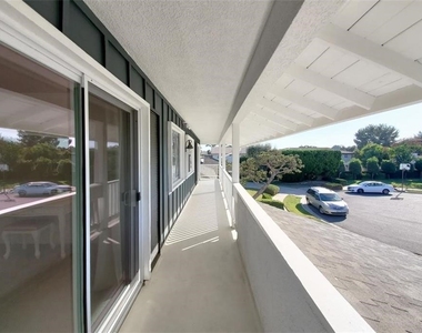 18684 Santa Ramona - Photo Thumbnail 14