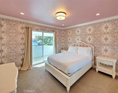18684 Santa Ramona - Photo Thumbnail 10
