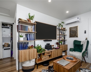 8966 A Gunn Avenue - Photo Thumbnail 7