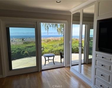 3601 Sausalito Drive - Photo Thumbnail 9