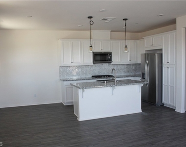 73 Concepcion - Photo Thumbnail 1
