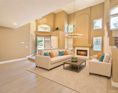 24411 Rue De Monet - Photo Thumbnail 3