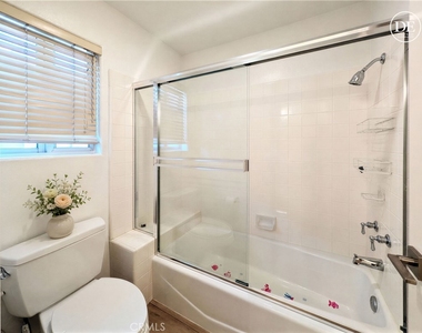 24411 Rue De Monet - Photo Thumbnail 15